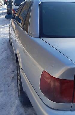 Седан Audi A6 1996 в Ровно