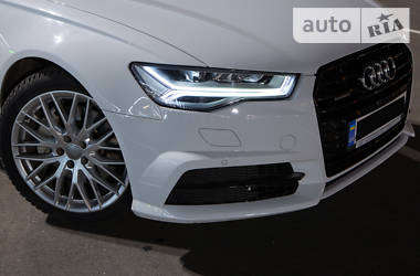 Седан Audi A6 2015 в Киеве