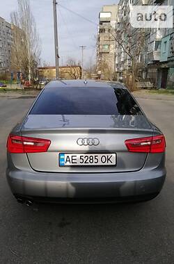 Седан Audi A6 2012 в 