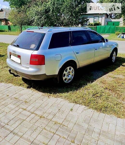 Audi A6 quattro