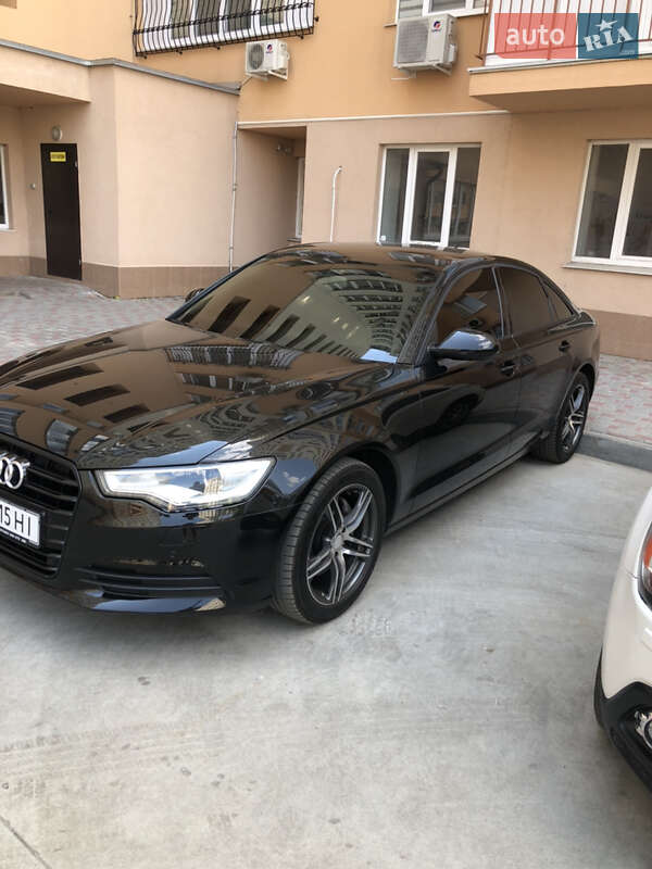 Седан Audi A6 2012 в Одессе