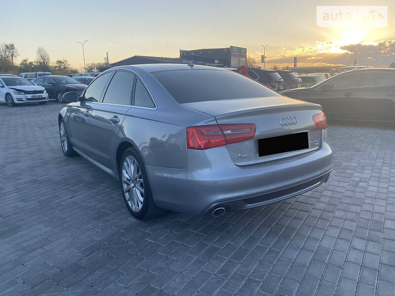 Седан Audi A6 2014 в Львове