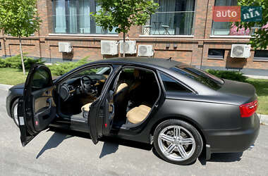 Седан Audi A6 2013 в 