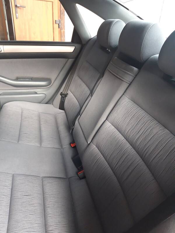 Седан Audi A6 1998 в Врадиевке