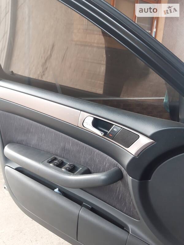 Седан Audi A6 1998 в Врадиевке