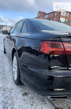Седан Audi A6 2015 в 