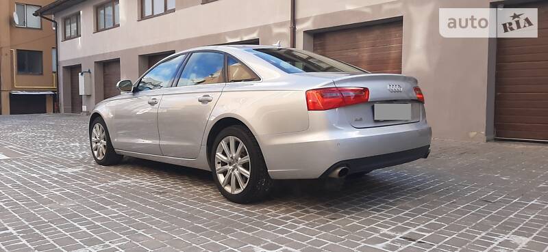 Седан Audi A6 2013 в Львове
