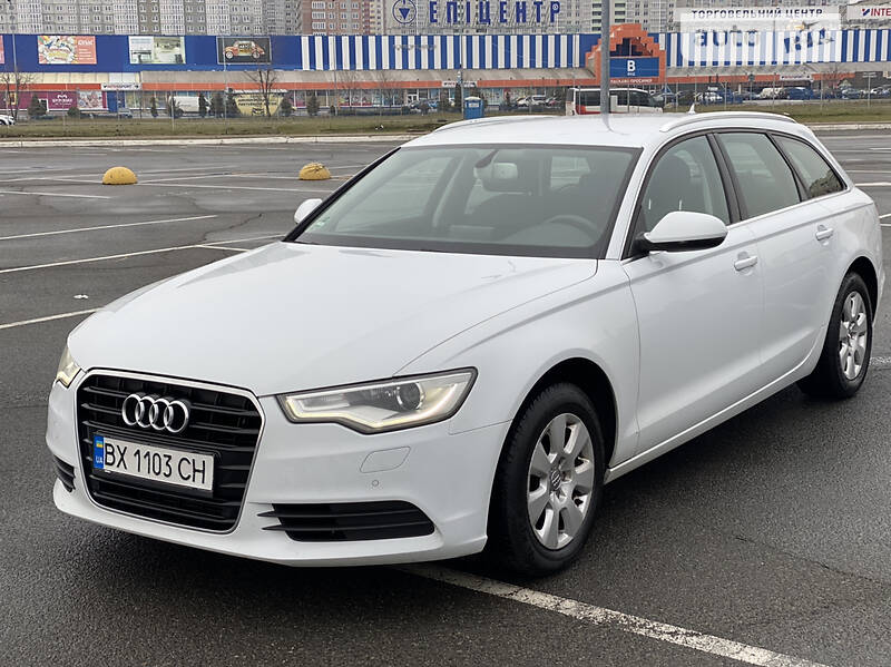 Универсал Audi A6 2014 в 