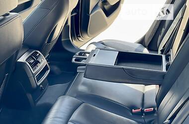Седан Audi A6 2015 в 