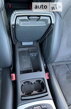 Седан Audi A6 2016 в 