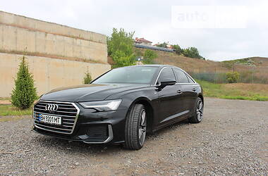 Седан Audi A6 2019 в 