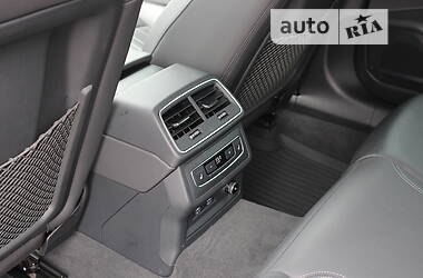 Седан Audi A6 2019 в 