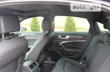 Седан Audi A6 2019 в 