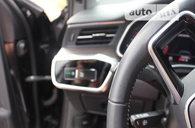 Седан Audi A6 2019 в 