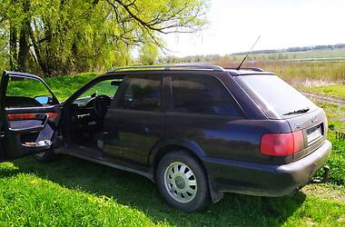 Універсал Audi A6 1995 в Жашківу