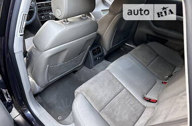 Седан Audi A6 2004 в 