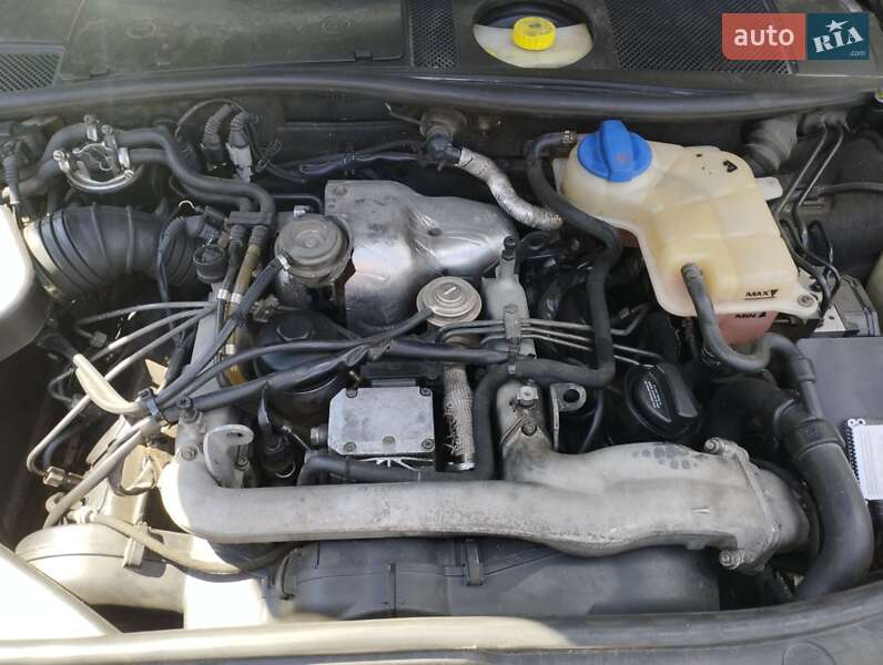 Універсал Audi A6 2002 в Первомайську