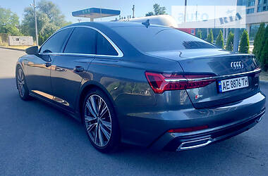 Седан Audi A6 2019 в 