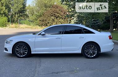 Седан Audi A6 2014 в 