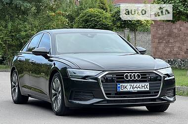 Седан Audi A6 2018 в 