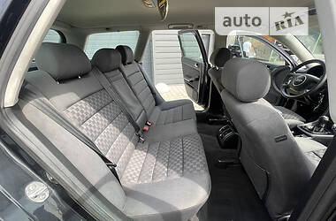 Универсал Audi A6 2002 в 