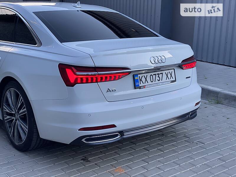 Седан Audi A6 2019 в Киеве