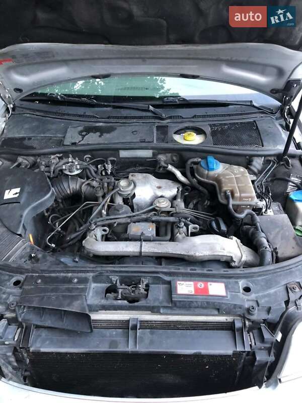 Универсал Audi A6 2001 в Киеве