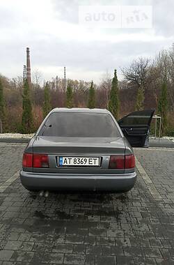 Седан Audi A6 1996 в Надвірній