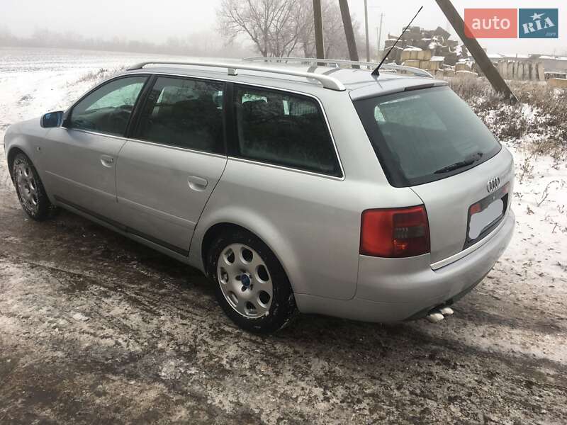Универсал Audi A6 2001 в Раздельной