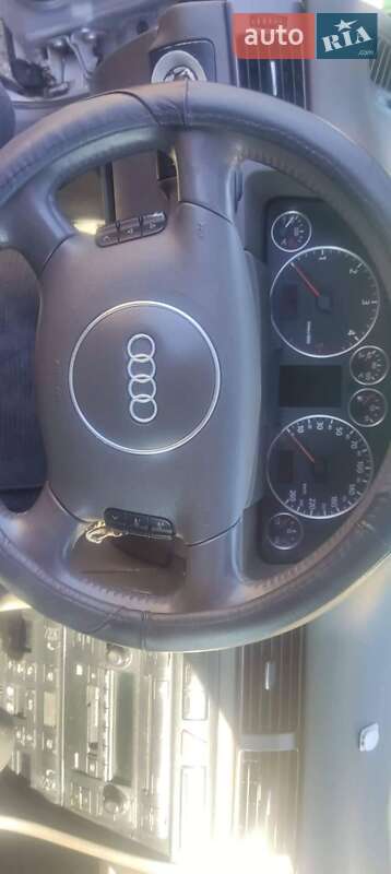 Универсал Audi A6 2001 в Раздельной