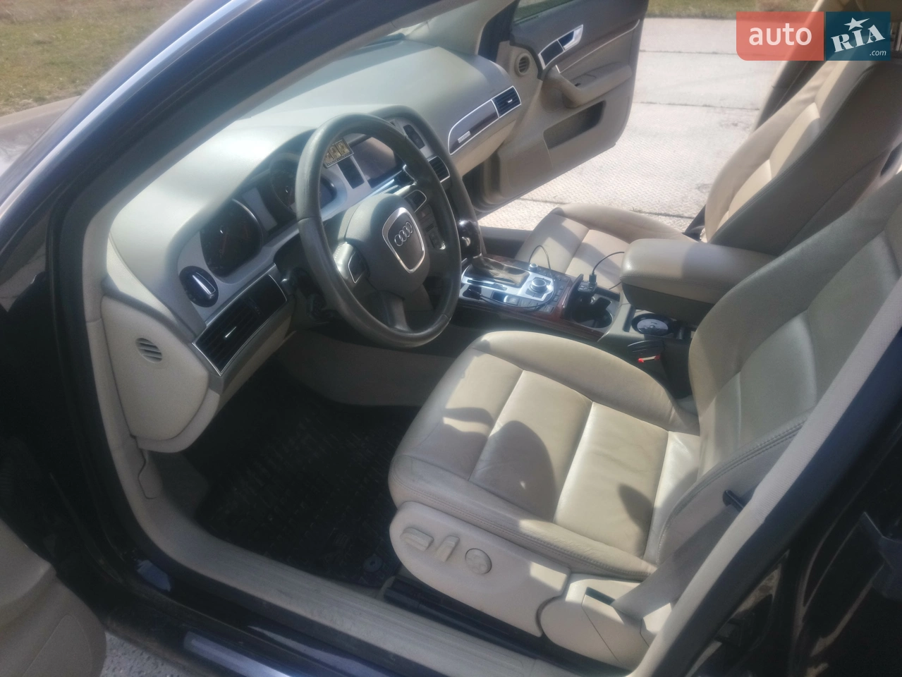 2010 Audi A6 - мініатюра 35