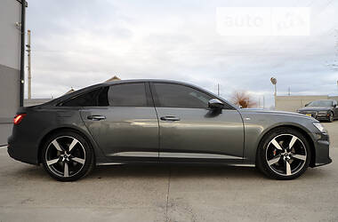 Седан Audi A6 2018 в 