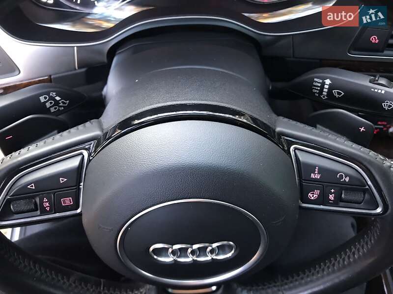 Седан Audi A6 2015 в Харькове