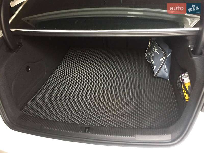 Седан Audi A6 2015 в Харкові