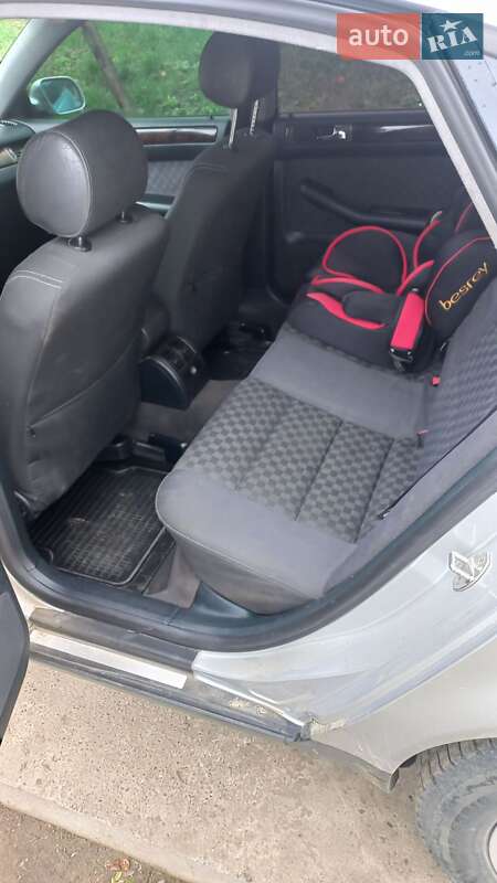 Седан Audi A6 2000 в Новоселице фото 6 Седан Audi A6 2000 в Новоселице