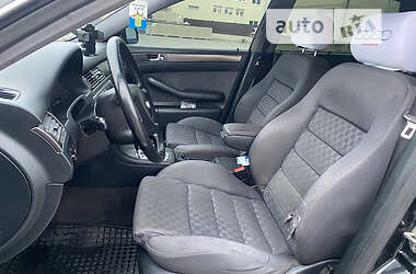 Універсал Audi A6 2000 в 