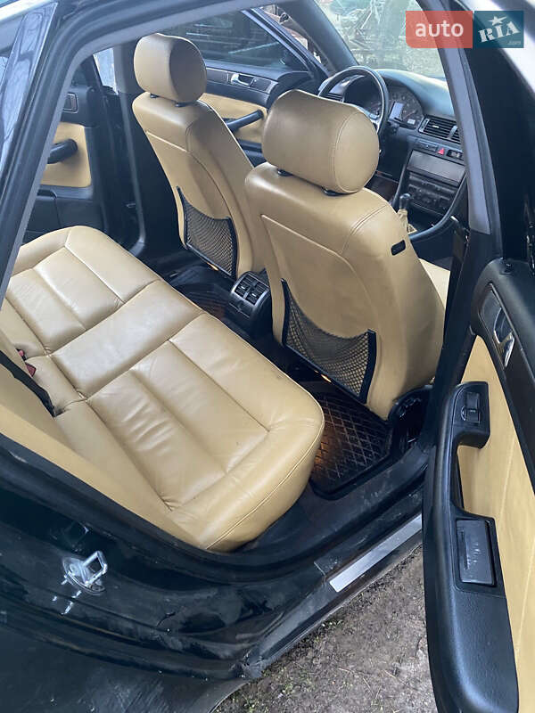 Седан Audi A6 1999 в Покровском