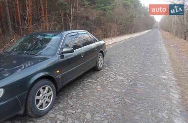 Седан Audi A6 1996 в Владимирце