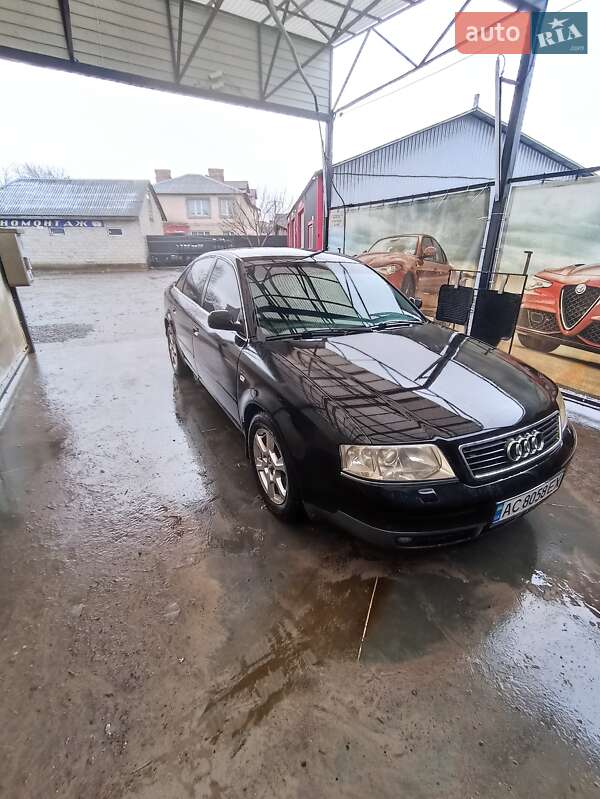 Седан Audi A6 1999 в 