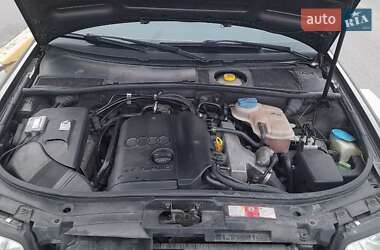 Универсал Audi A6 2001 в Киеве