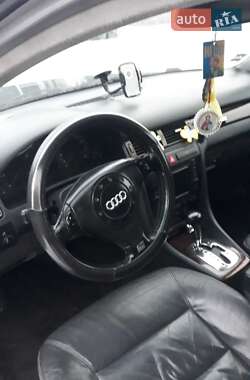 Универсал Audi A6 2001 в Рахове