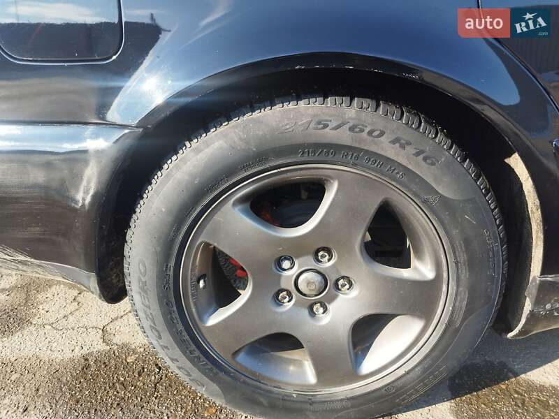 Универсал Audi A6 1996 в Стрые