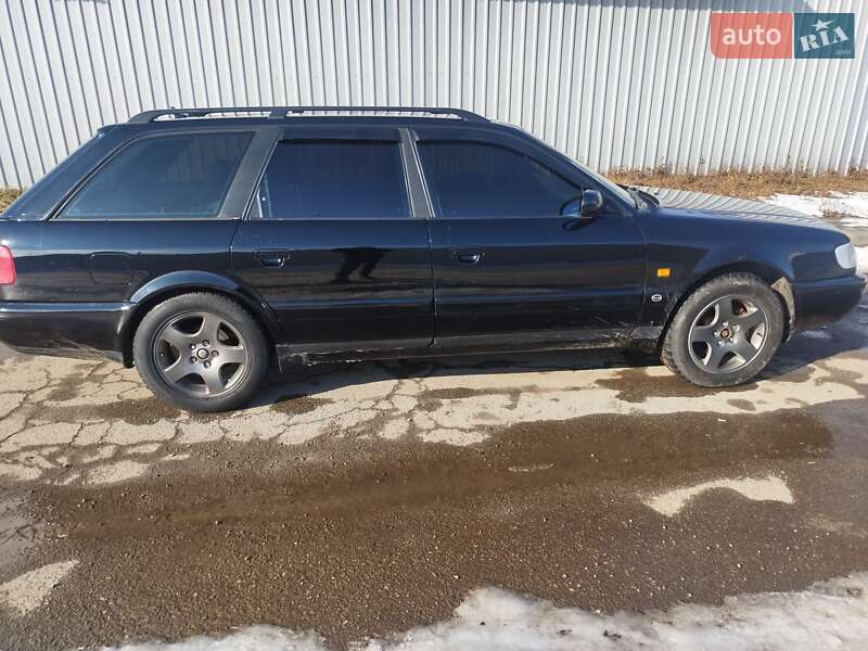 Универсал Audi A6 1996 в Стрые