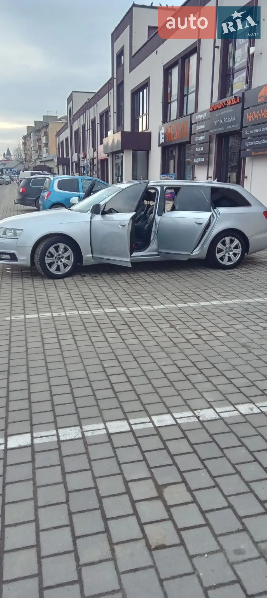 2010 Audi A6 - мініатюра 4