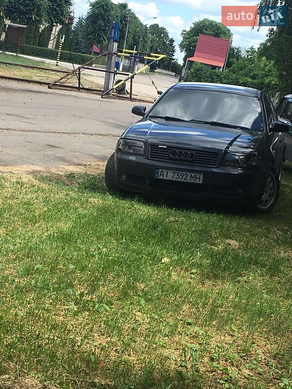 Седан Audi A6 2002 в 