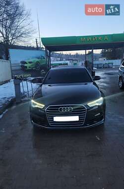 Седан Audi A6 2015 в Надворной