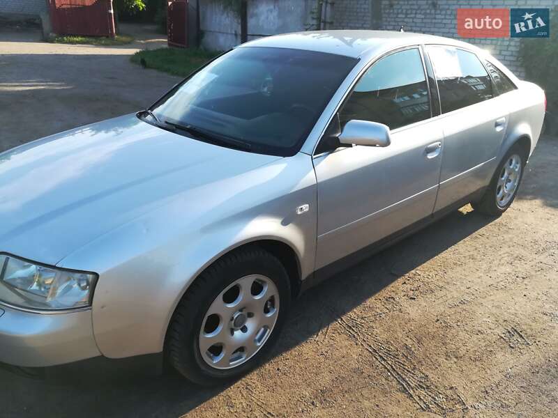 Седан Audi A6 2002 в Вознесенске