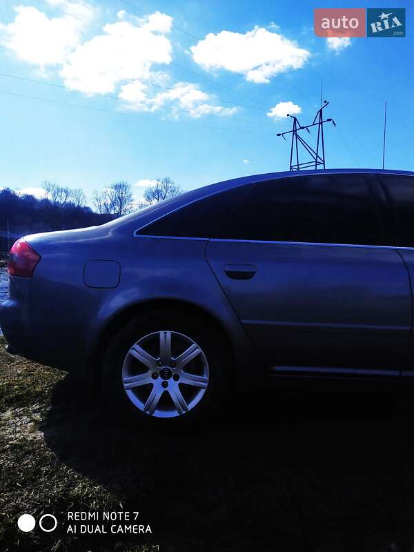 Седан Audi A6 2002 в Долине