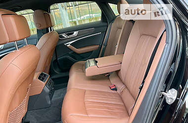Седан Audi A6 2020 в 