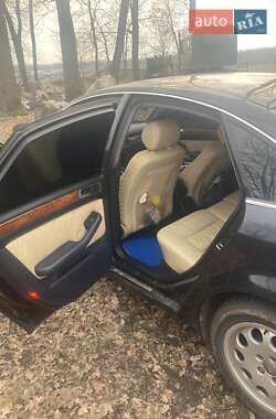 Седан Audi A6 2002 в 